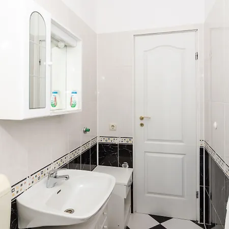 Lydia (adults Only) 3*