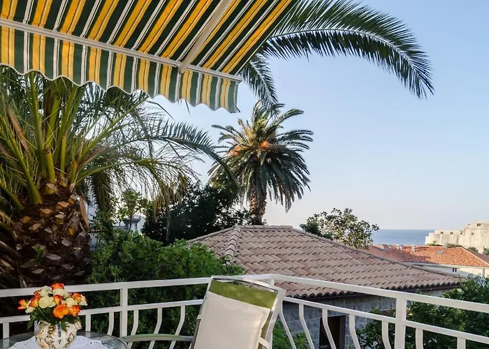 Pensionat Lydia (adults Only) 3*