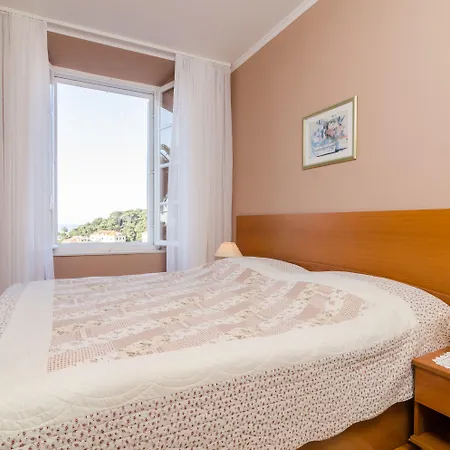 בית הארחה Lydia (adults Only) 3*